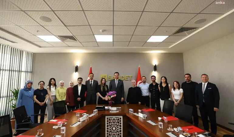 Mahmut Arıkan, öğretmen heyetini kabul etti
