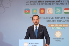 turk-dunyasi-istanbulda-bulustu-3qqn.jpg