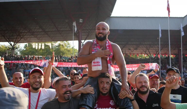 664. Kırkpınar başpehlivanı Orhan Okulu oldu