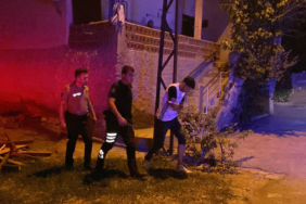 aksarayda-iki-arkadasin-tartismasi-kanli-bitti-tqgy.jpg