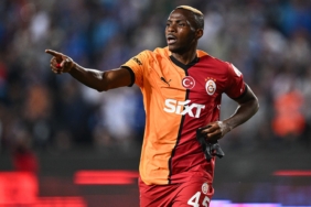 al-hilalin-victor-osimhen-aski-bitmek-bilmiyor-fenerbahceli-en-nesyri-yedek-listede-ydw0.jpg