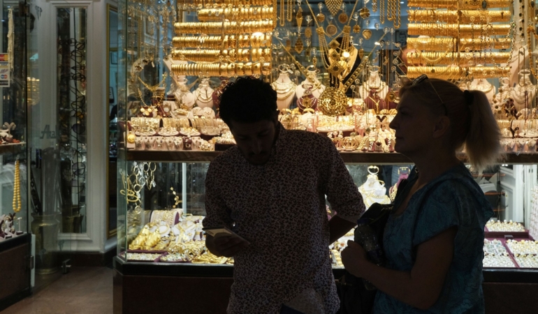 Altın fiyatları birden fırladı! Gramda 4 bin 500 lira için tarih verildi