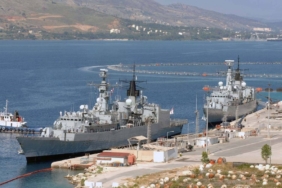 hmscumberlandhmscornwallsoudabayjun2009jpg-pl6cNHHMbkSC1ajiBXle8Q.jpg