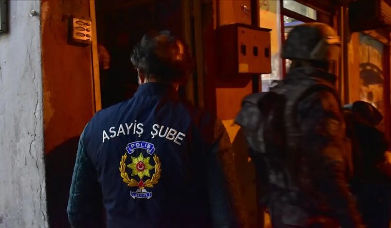 İstanbul'da dev operasyon: 773 gözaltı