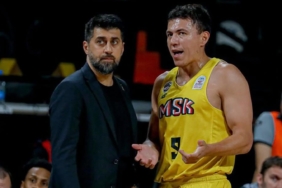 mersin-spor-pako-cruz-ile-yeniden-anlasmaya-vardi-wcya.jpg
