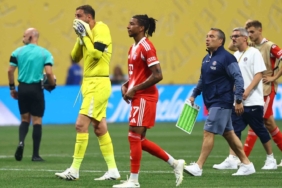 psg-bayern-munih-macinda-korkunc-sakatlik-futbolcular-gozyaslarina-boguldu-6ev4.jpg