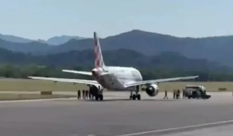 Uçağın motoru bir kişiyi yuttu! Havalimanı kapatıldı