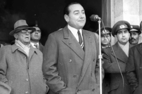 ayse-tatile-cikti-filmi-geliyor-adnan-menderesi-canlandiracak-isim-belli-oldu-2spe.jpg