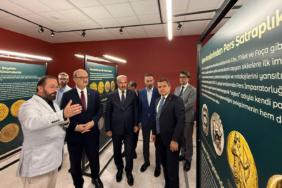 canakkale-kultur-yolu-festivali-30-agustos-coskusu-ile-basladi-w41d.jpg