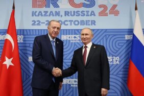 Cumhurbaşkanı Erdoğan Putin'le Alaska Zirvesi Hakkında Görüştü
