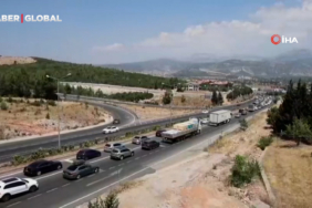 denizli-aydin-kavsaginda-2-kilometrelik-arac-kuyrugu-olustu-wfzo.jpg