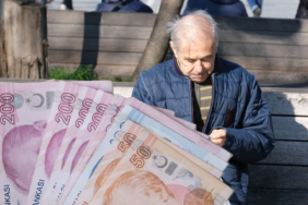 emekliye-27-bin-liralik-ek-odeme-mujdesi-bankalar-tek-tek-acikladi-r5ts.jpg