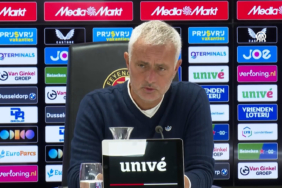 fenerbahce-teknik-direktoru-mourinho-kulubede-cok-fazla-defansif-opsiyon-vardi-olpf.jpg