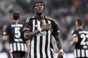 tammy-abraham-gollerine-devam-ediyor-hcrz.jpg