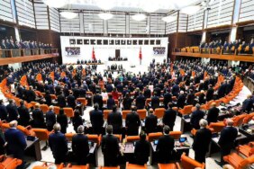 TBMM'de Filistin Tezkeresi Kabul Edildi