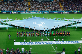 uefa-super-kupa-finali-oncesinde-filistine-destek-pankarti-aoyp.jpg