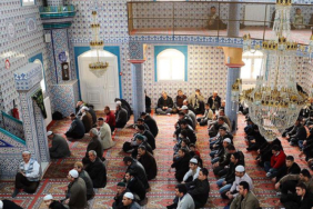 9-camiye-domuz-kafali-cirkin-saldiri-xlvn.jpg