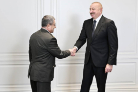 azerbaycan-cumhurbaskani-aliyev-genelkurmay-baskani-bayraktaroglunu-kabul-etti-nhdy.jpg