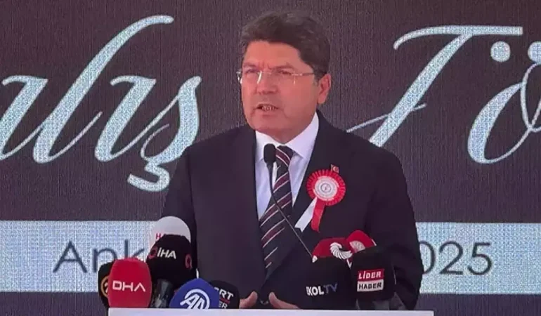 Bakan Tunç Türkiye’de tek bir hukuk sistemi var