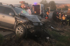 bursada-korkunc-kaza-eski-belediye-baskani-hayatini-kaybetti-esi-ve-1-kisi-yaralandi-k0x6.jpg