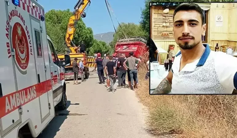 Devrilen traktörünün altında kalıp, öldü
