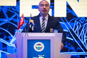 fenerbahcede-hakan-bilal-kutlualpten-flas-karar-adayliktan-cekildi-erck.jpg