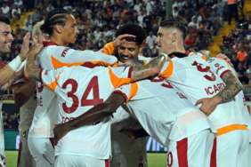 galatasaray-alanyasporu-yenerek-rekor-kirdi-n7jc.jpg