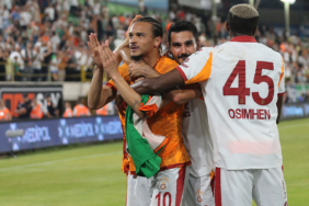 galatasaray-seriyi-15-maca-cikardi-ld9z.jpg