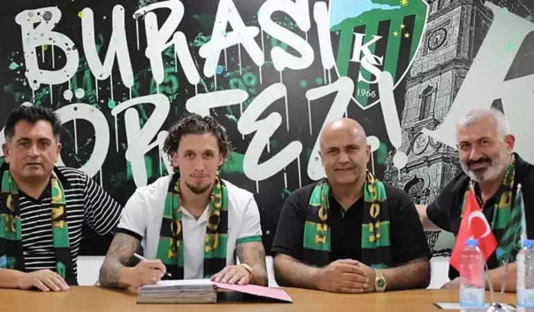 Kocaelispor, Darko Churlinov ile 2 yıllık sözleşme imzaladı