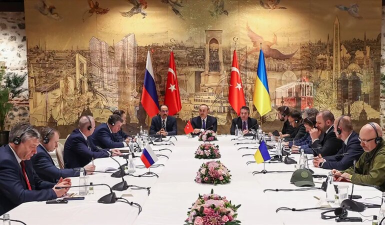 Rusya-Ukrayna müzakereleri İstanbul formatı devam etmeli