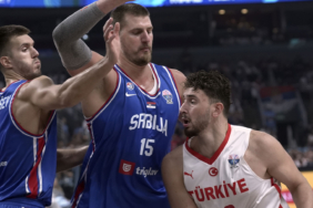 milli-erkek-basketbol-takimi-sirbistani-maglup-etti-z0n7.jpg