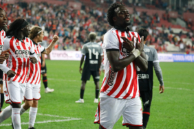 nefes-kesen-gol-duellosunda-son-gulen-samsunspor-oldu-i1pb.jpg