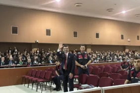 'Sahte diploma' Davasında Ara karar Ekrem İmamoğlu'nun Yargılandığı Dava 20 Ekim'e Ertelendi