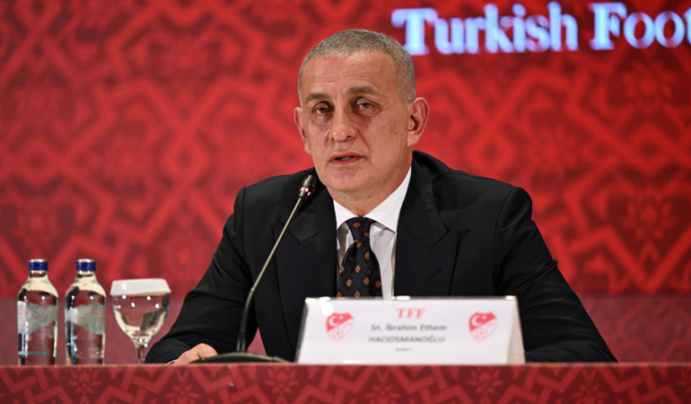 Bahis oynayan hakemler iddialarına soruşturma
