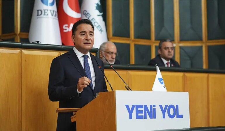 Biz Kıbrıs’ta garantör ülkeyiz ve sorumluluklarımızı yerine getiriyoruz