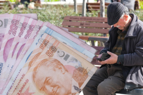emeklilik-hayaliniz-suya-dusebilir-milyonlara-cok-onemli-uyari-abum.jpg