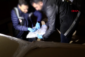 gumruk-kapilarinda-uyusturucu-operasyonu-525-kilo-esrar-ele-gecirildi-gyiu.jpg
