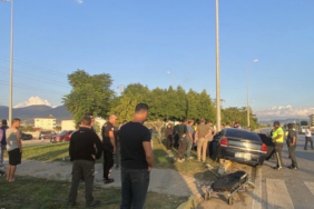 muglada-iki-otomobil-carpisti-6-yarali-ifue.jpg