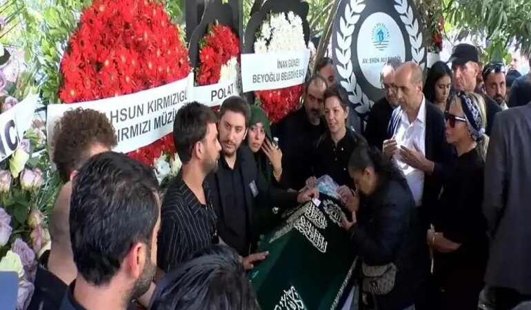 Şarkıcı Güllü’nün oğlu ve kızı ifade verdi: Annemin kemiklerini sızlattılar