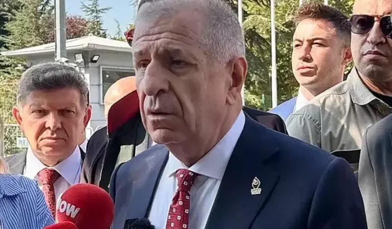Ümit Özdağ, Ali Erbaş'a hakaretten yargılandığı davada beraat etti