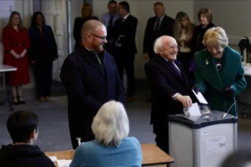 voting-ends-in-irelands-presidential-election-113327-20251025.webp.webp