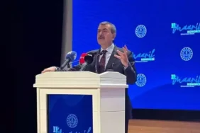 Bakan Tekin Milli Ve Manevi Değerlerine Bağlı Bir Kuşak Yetiştirmek Durumundayız