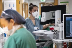 call-to-give-uk-cancer-patients-legal-right-to-be-treated-within-two-months-110200-20251107.webp.webp