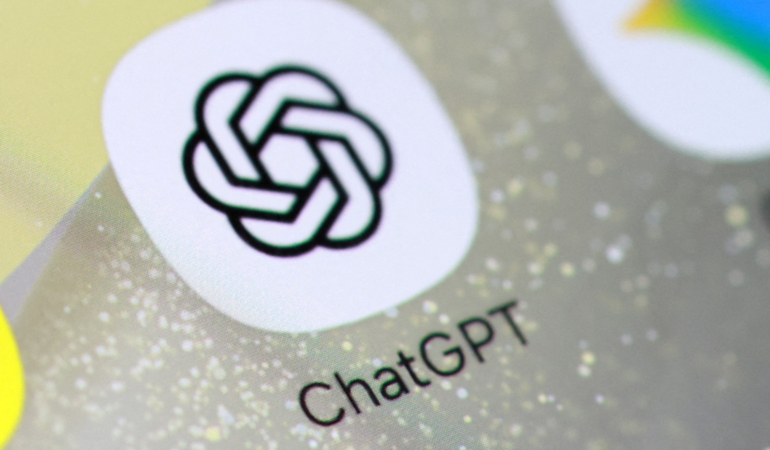 ChatGPT WhatsApp oldu