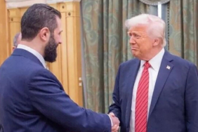 donald-trump-ile-ahmed-sara-bir-araya-geldi-yaptirimlar-kaldirildi-grl6.jpg