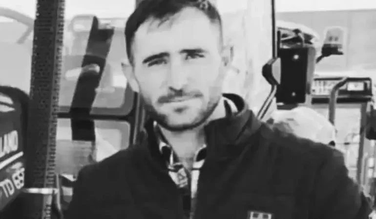 Ekili arazisinden hayvanlarını geçiren çobanı öldürdü