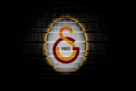 galatasarayda-basantrenor-ile-yollar-ayrildi-rum8.jpg