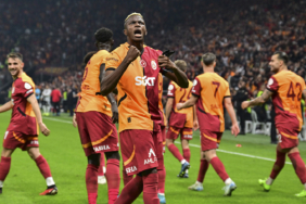galatasarayda-osimhen-endisesi-eski-sakatligi-gundeme-geldi-dsyg.jpg