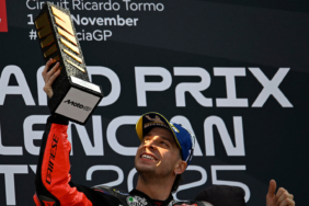 motogp-ispanya-grand-prixsini-aprilia-takimindan-marco-bezzecchi-kazandi-x1qe.jpg