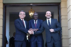 trnc-president-greek-cypriot-leader-meet-in-buffer-zone-223253-20251120.webp.webp